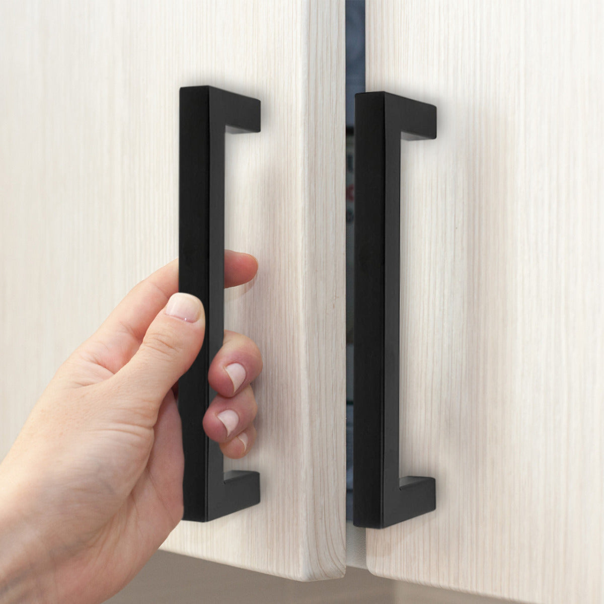Mega Handles 5.5" Fargo Cabinet Pulls Matte Black MB (pack of 12/25/35)