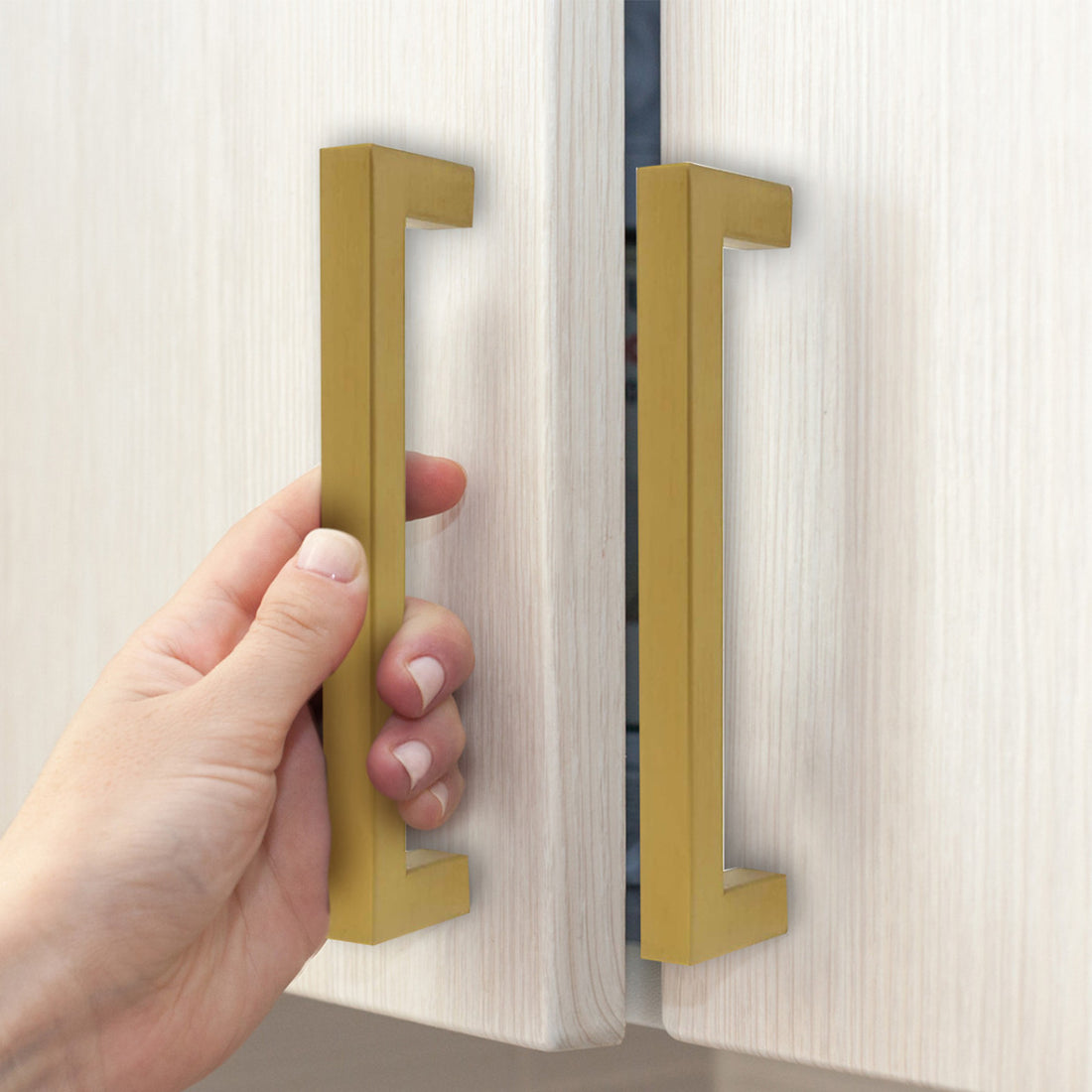Mega Handles 5.5" Fargo Cabinet Pulls Satin Brass SB (pack of 12)