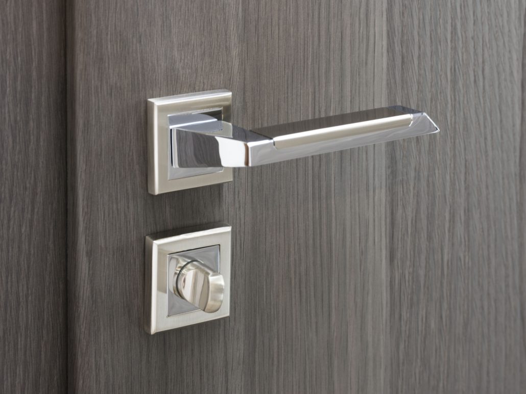 Nova Aqualia Interior Door Lever in Two Tone Polished Chrome