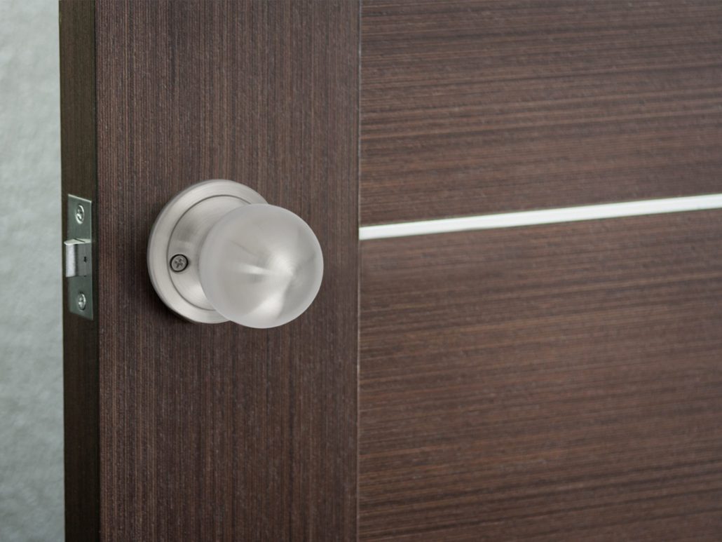 Nova Pluto Interior Door Knob Passage- Installed