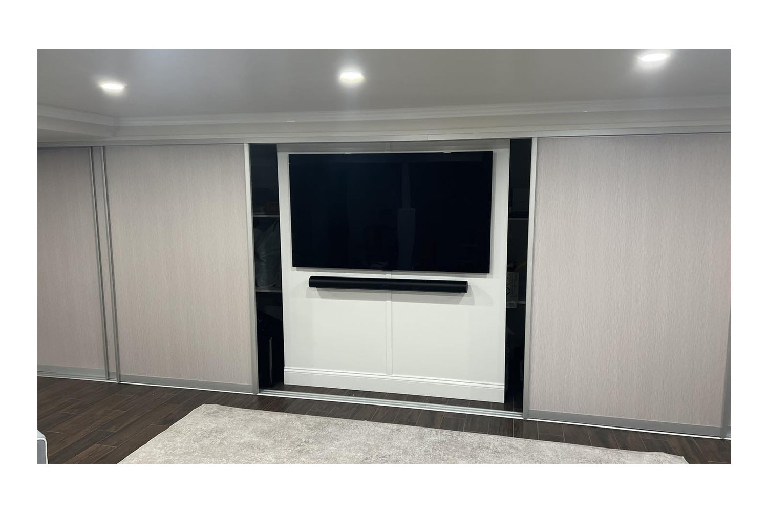 Nova Sliding Closet Doors - Style 01