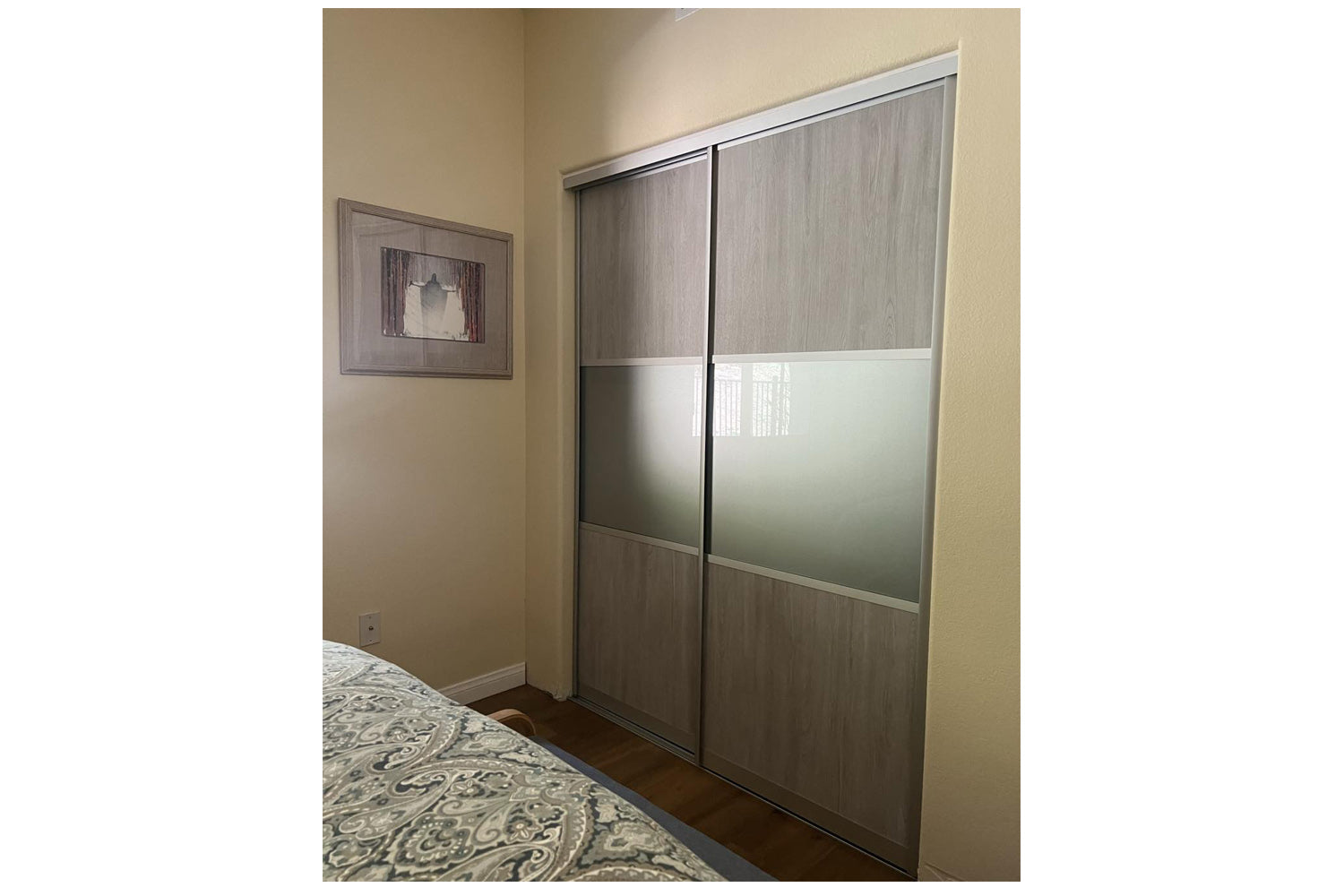 Nova Sliding Closet Doors - Style 03