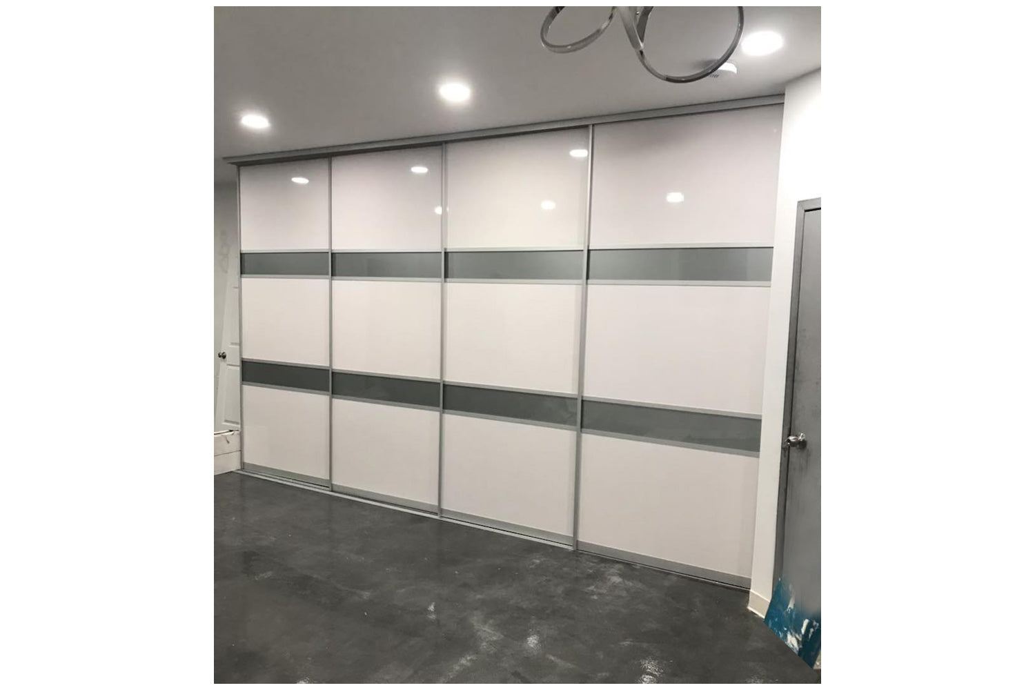Nova Sliding Closet Doors - Style 03