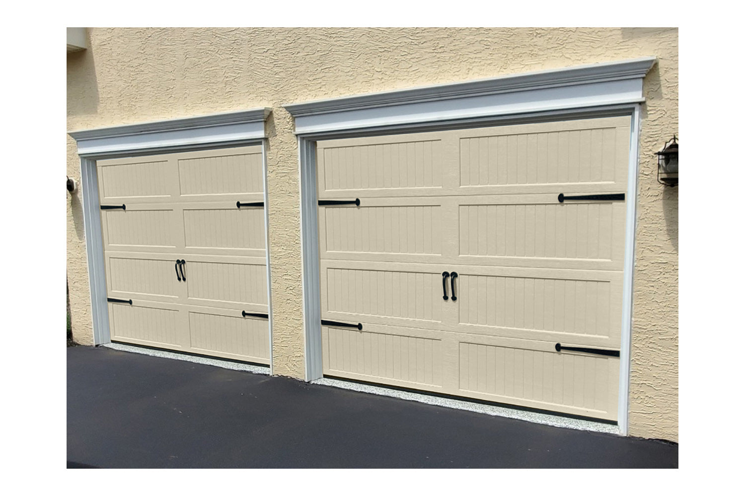 CHI Timeless Stamped Carriage House Insulated Modern Garage Doors in Desert Tan