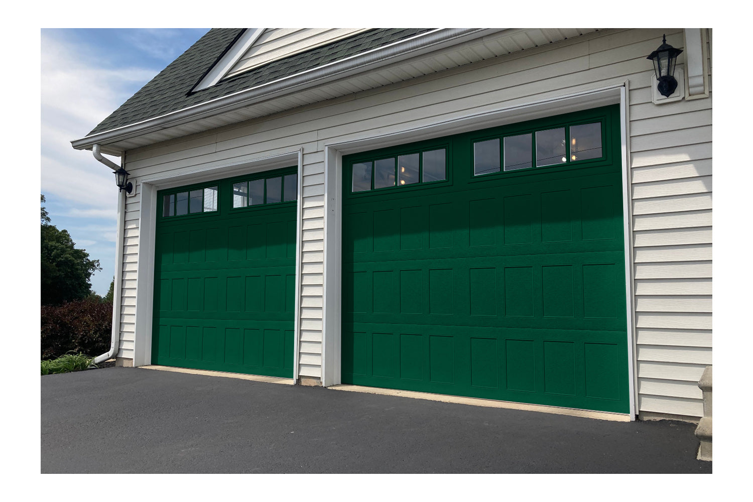 CHI Timeless Stamped Shaker Insulated Modern Garage Doors with Glass in Powder Coated Evergreen