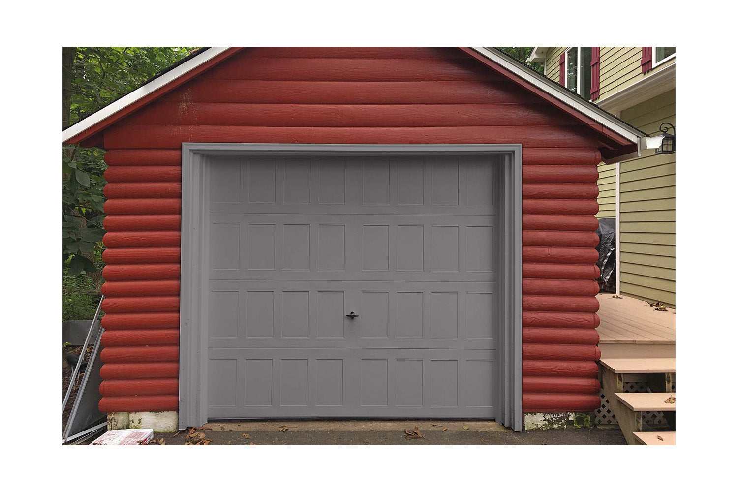 CHI Timeless Stamped Shaker Insulated Modern Garage Doors in Graphite