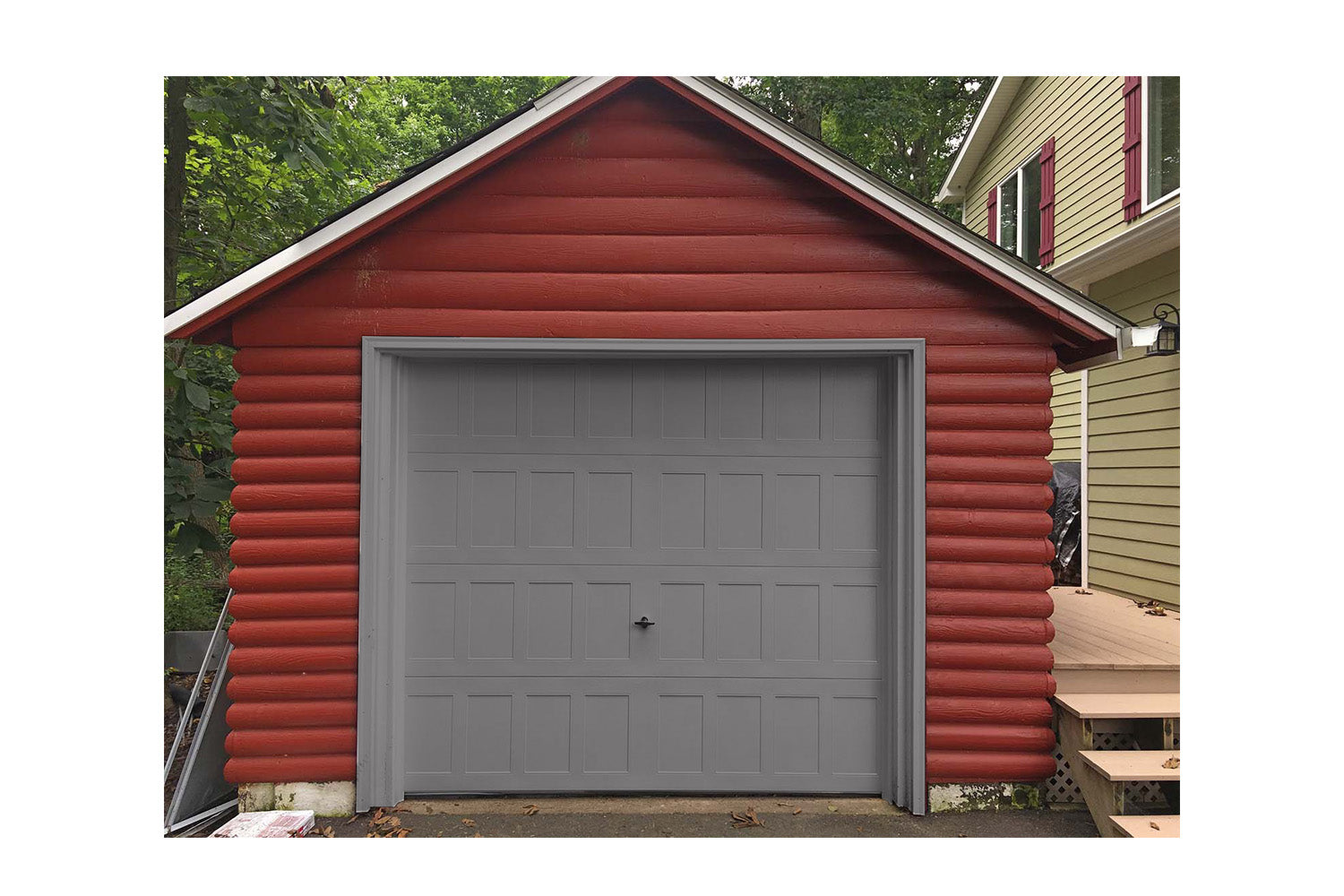 CHI Timeless Stamped Shaker Insulated Modern Garage Doors in Graphite