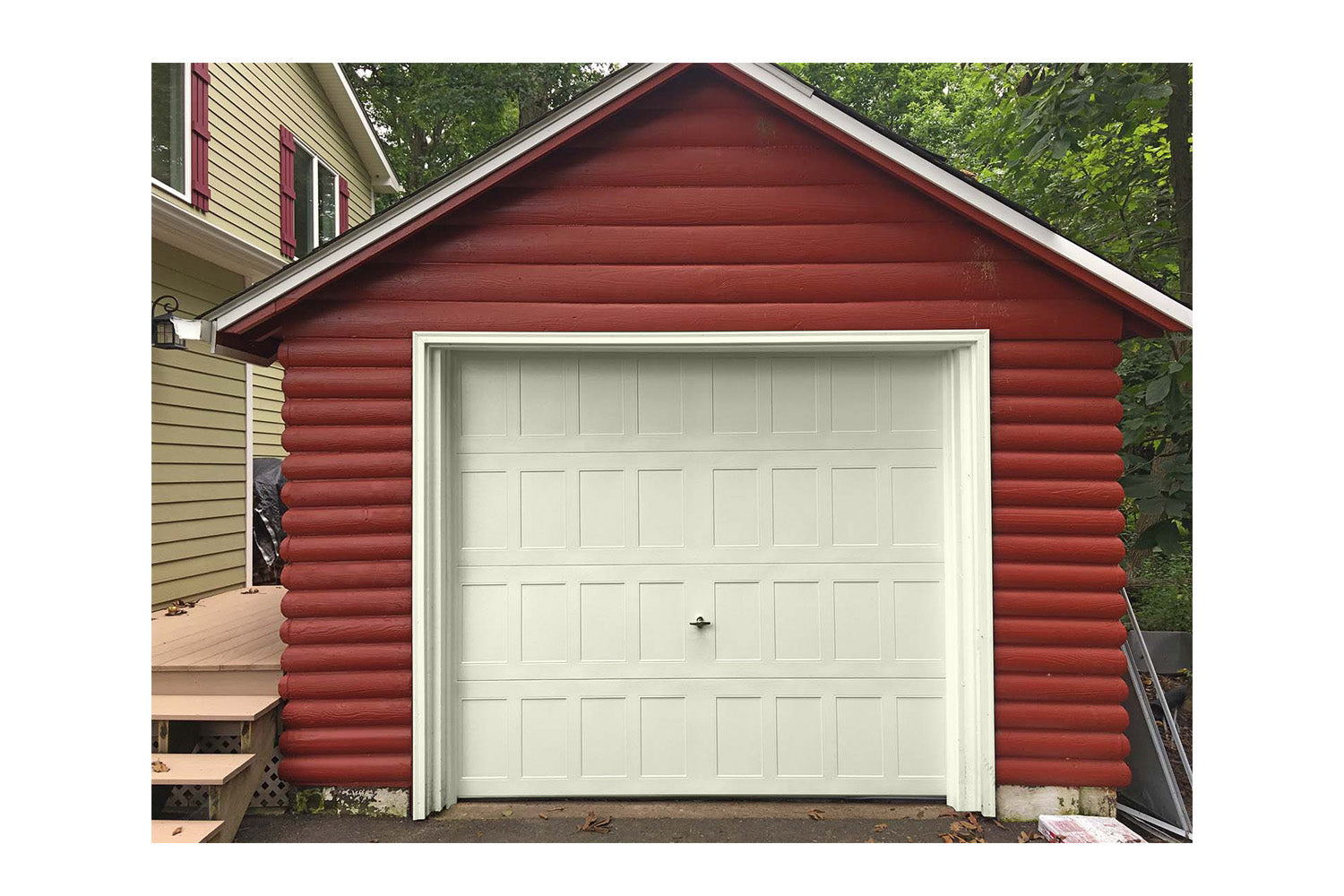 CHI Timeless Stamped Shaker Insulated Modern Garage Doors in Powder Coated Ivory