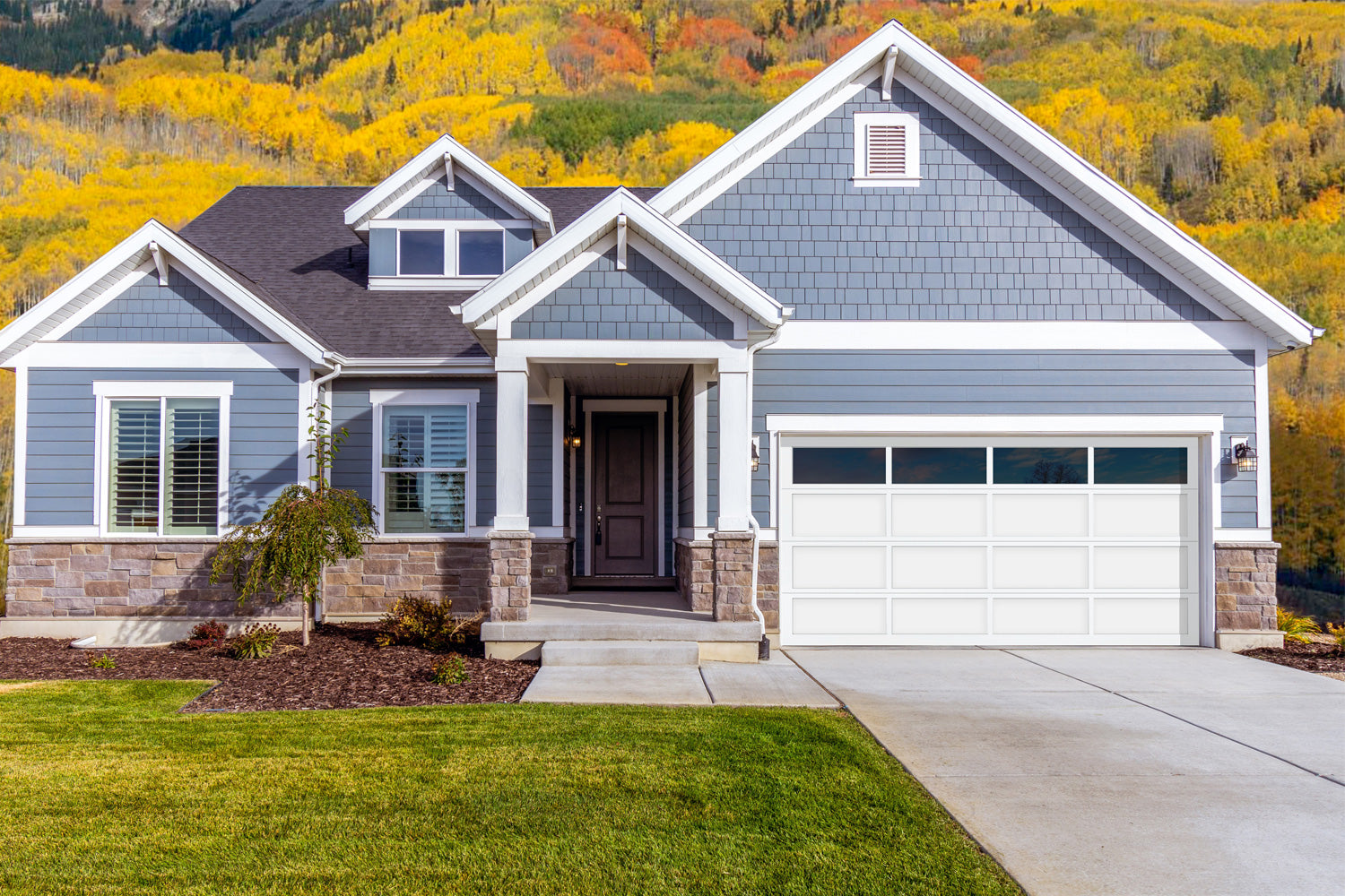CHI Full-View Aluminum Insulated Modern Garage Doors with Top Glass in Solid White